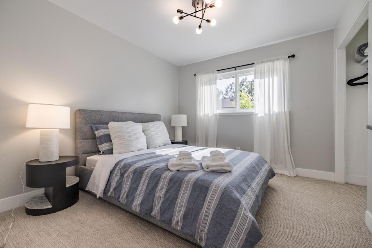 @ Marbella Lane - Modern And Luxurious Design Home Фуллертон Экстерьер фото